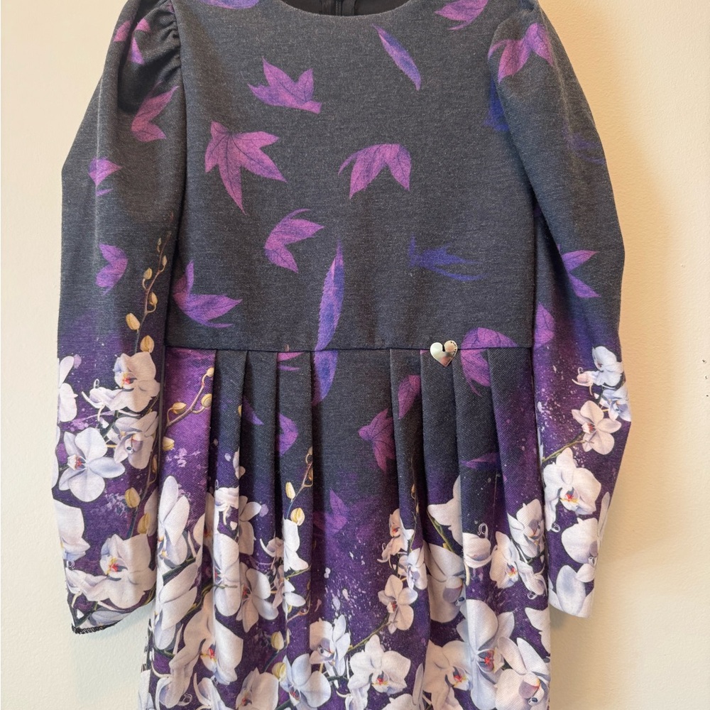 Love Made Love Designer Orchid Purple and Gray Floral Dress Size 116 (6)